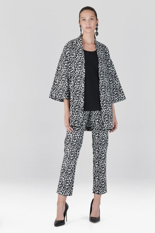 Stencil Vine Jacquard Kimono Topper - black with white