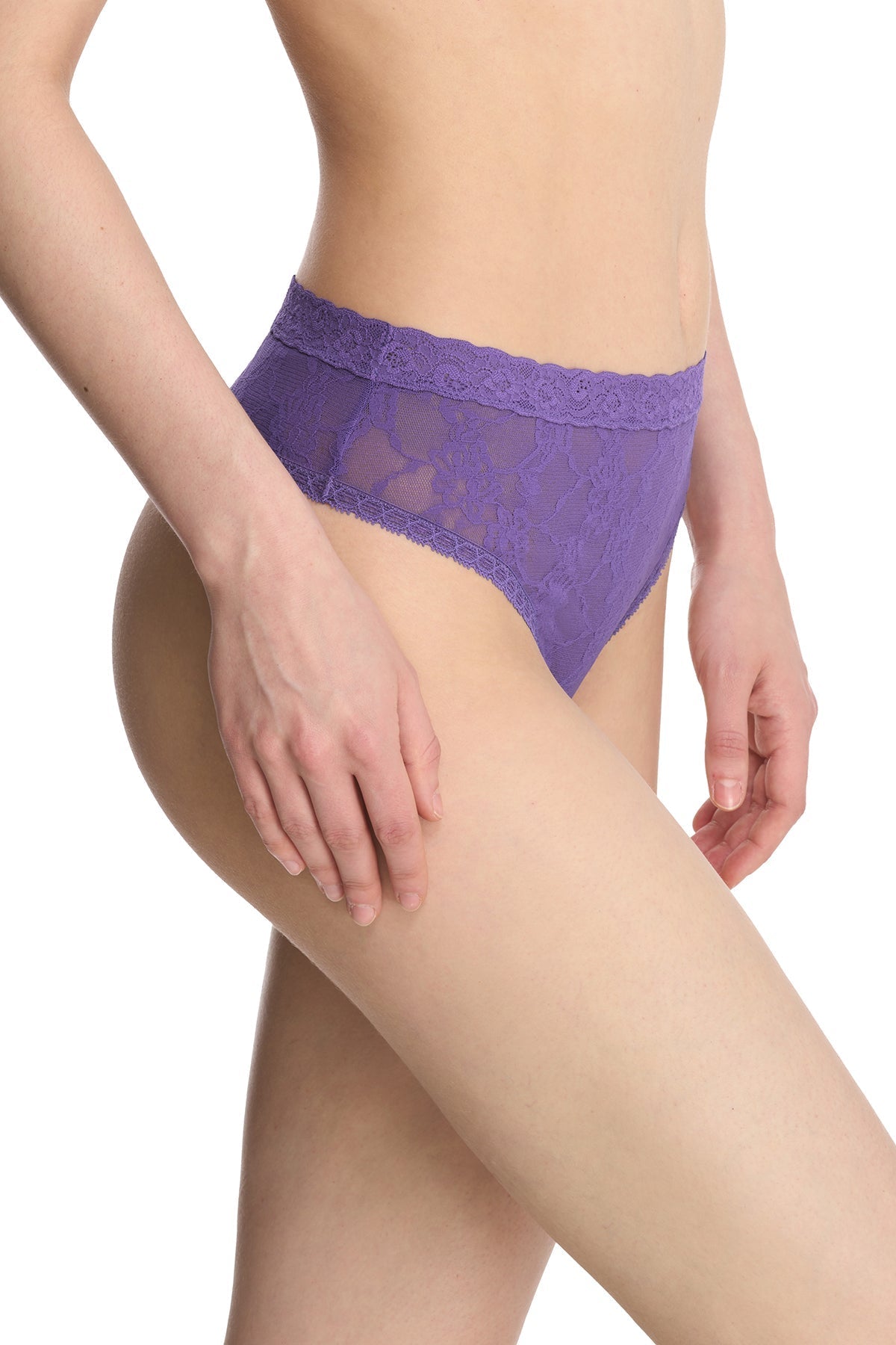 Bliss Allure One-Size Lace Thong