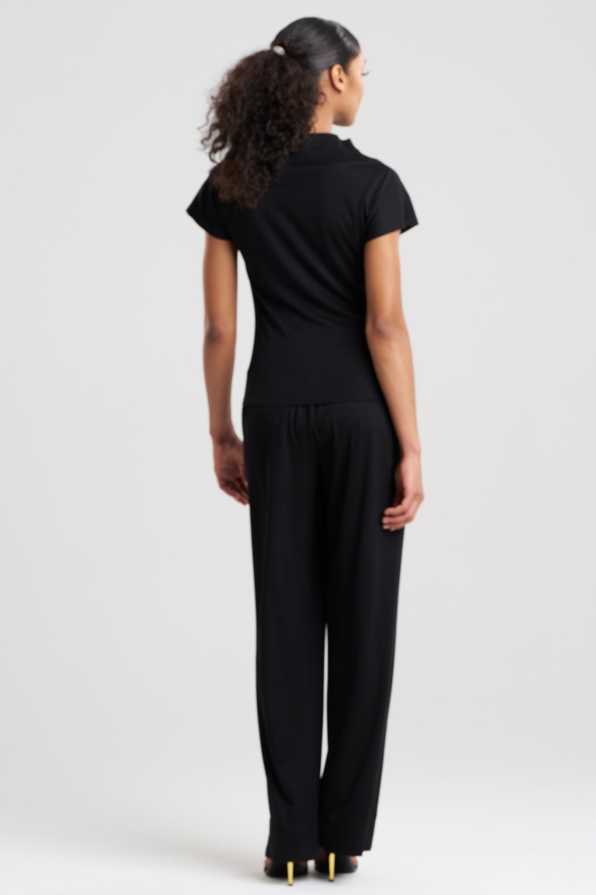 Crepe Knit Drape Top