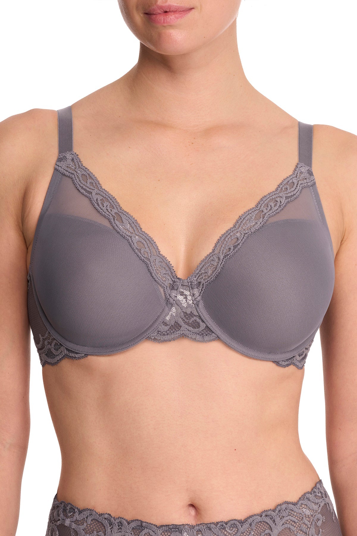 Feathers Full Figure Contour Underwire Bra