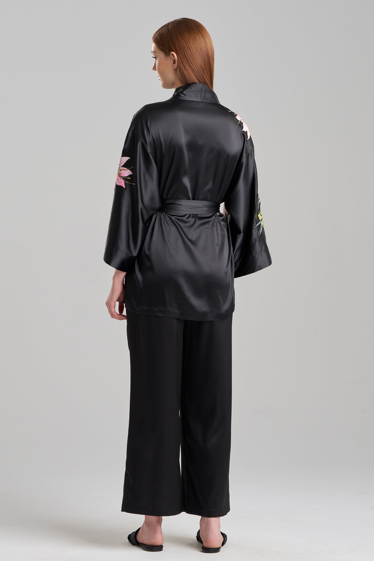 Glamour Floral Applique Wrap