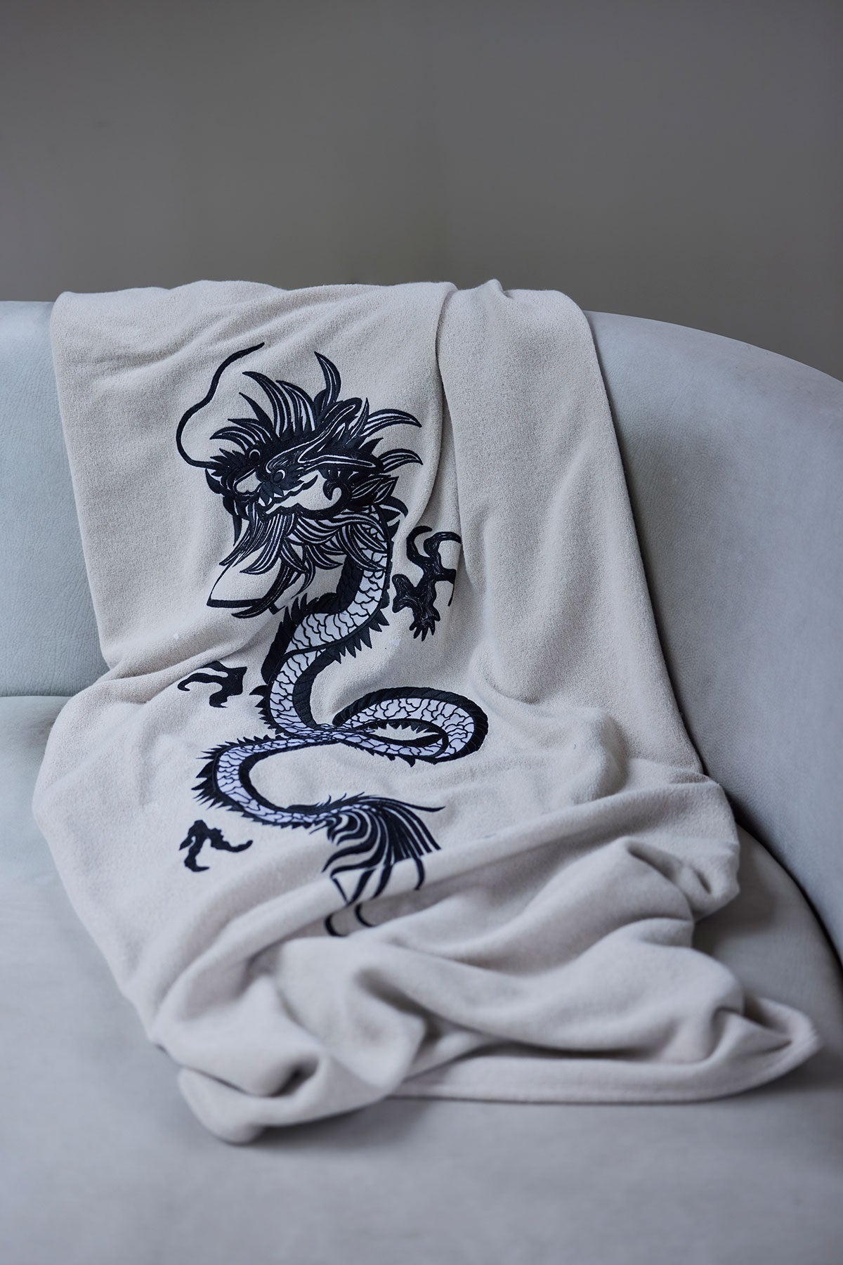 Kham Embroidered Dragon Blanket
