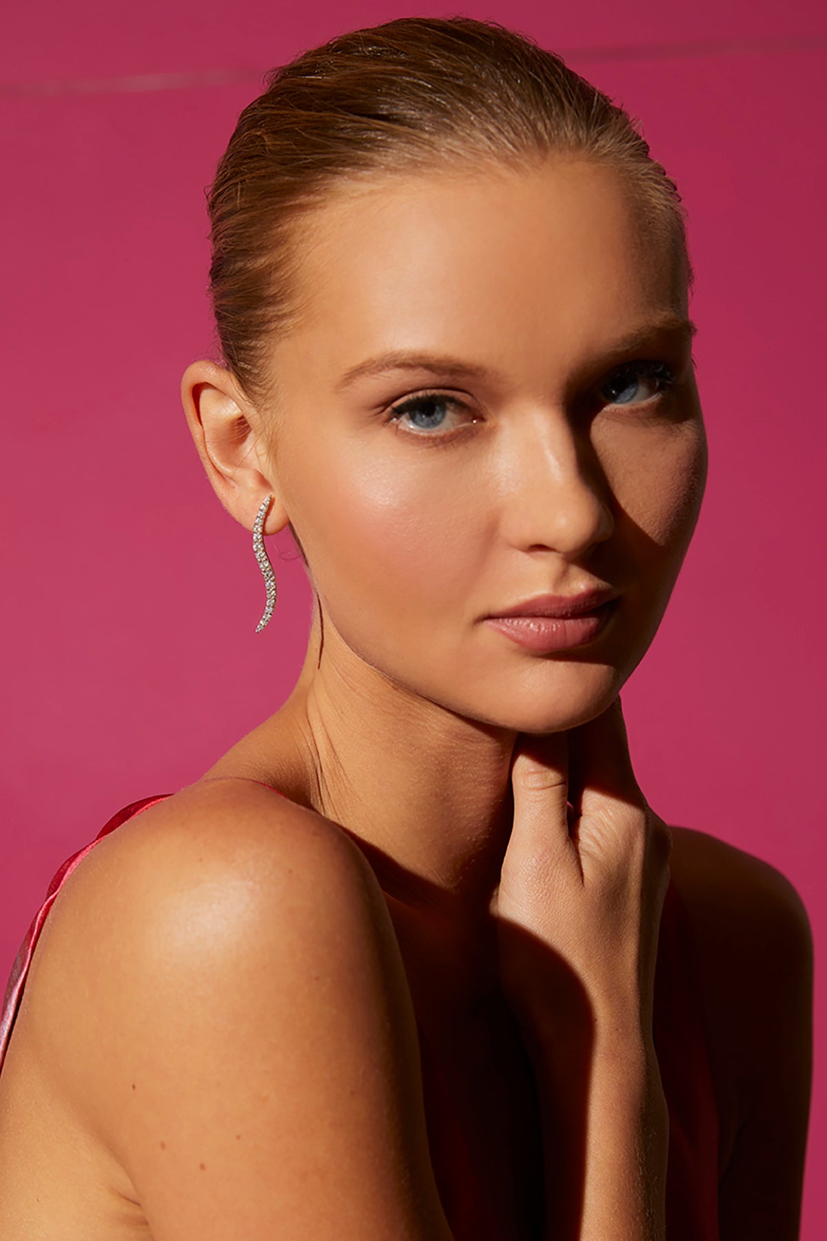 Shangri-La Brushstroke 14k Gold and Diamond Stud Earrings