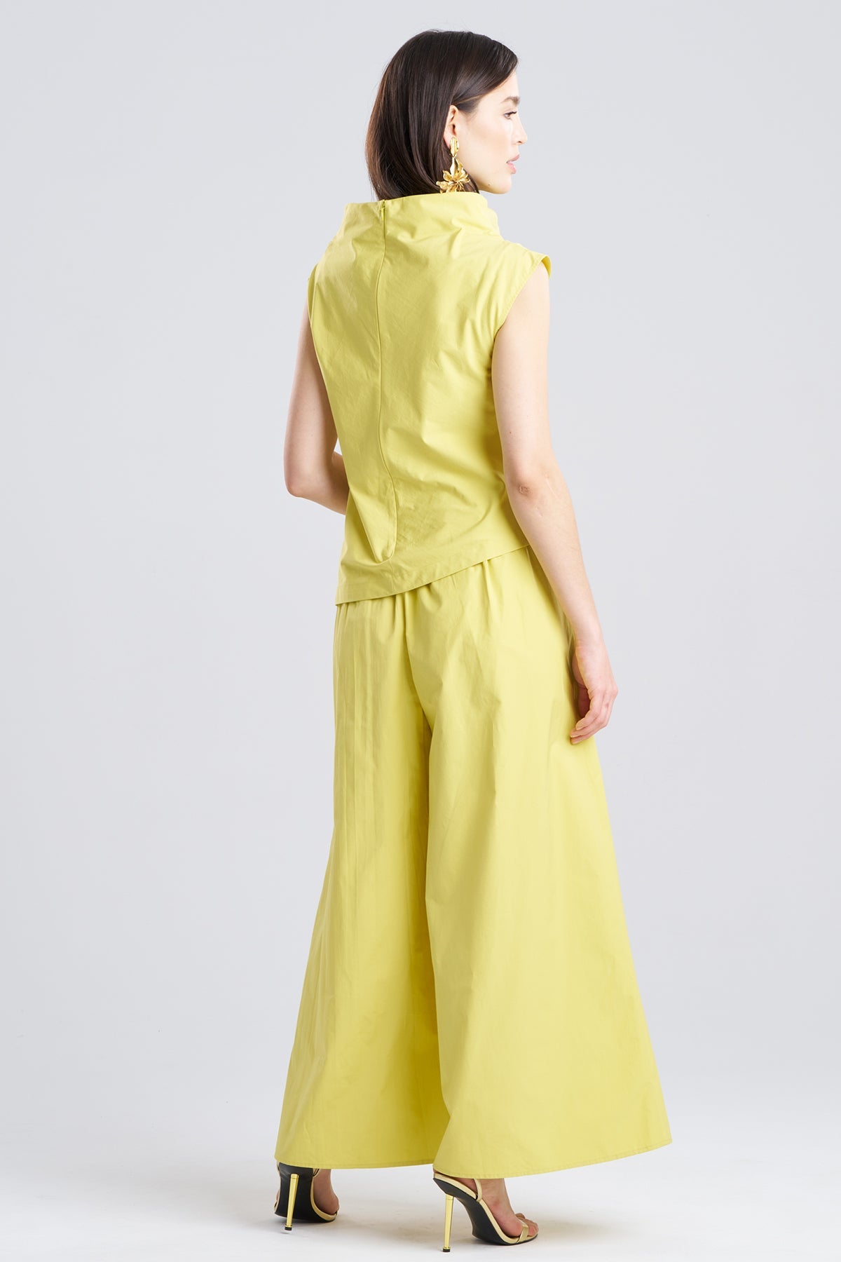 Tech Cotton Taffeta Asymmetric Funnel Neck Top