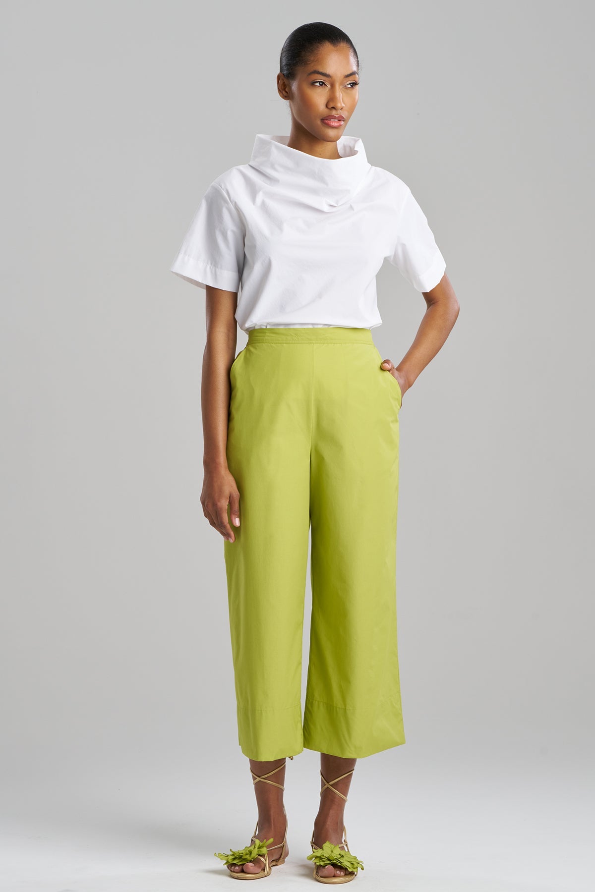Techno Poplin Cropped Pants