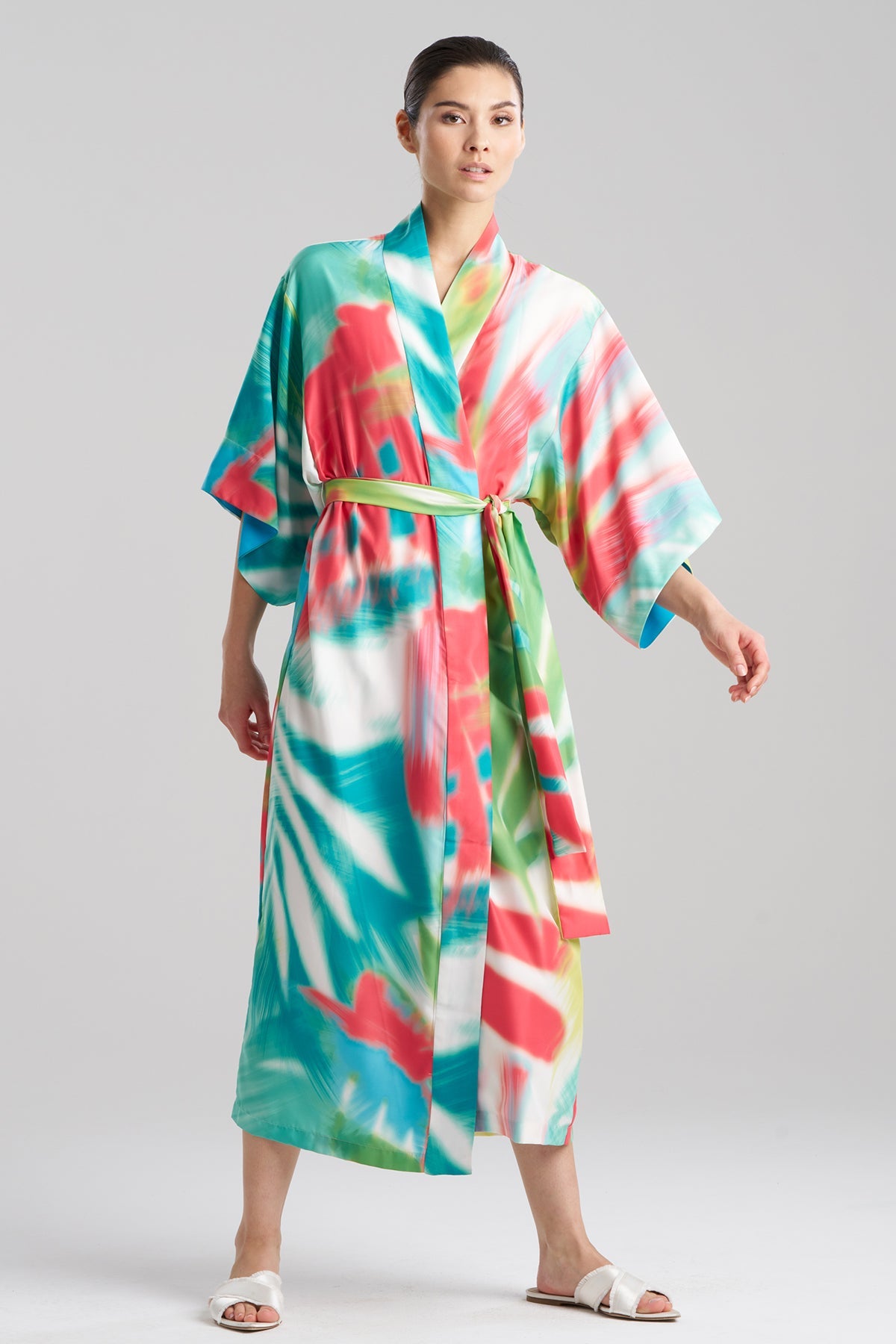 Usami Robe