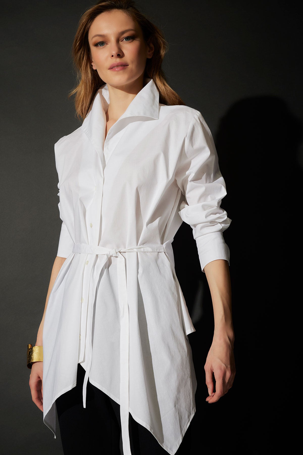 Cotton Poplin Handkerchief Hem Shirt