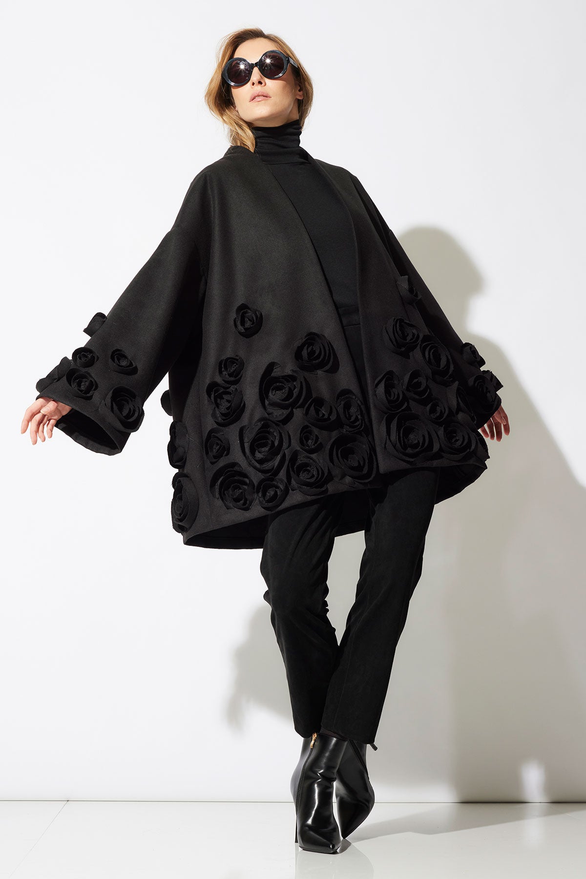 Felt Short Trapeze 3D Floral Embroidered Coat