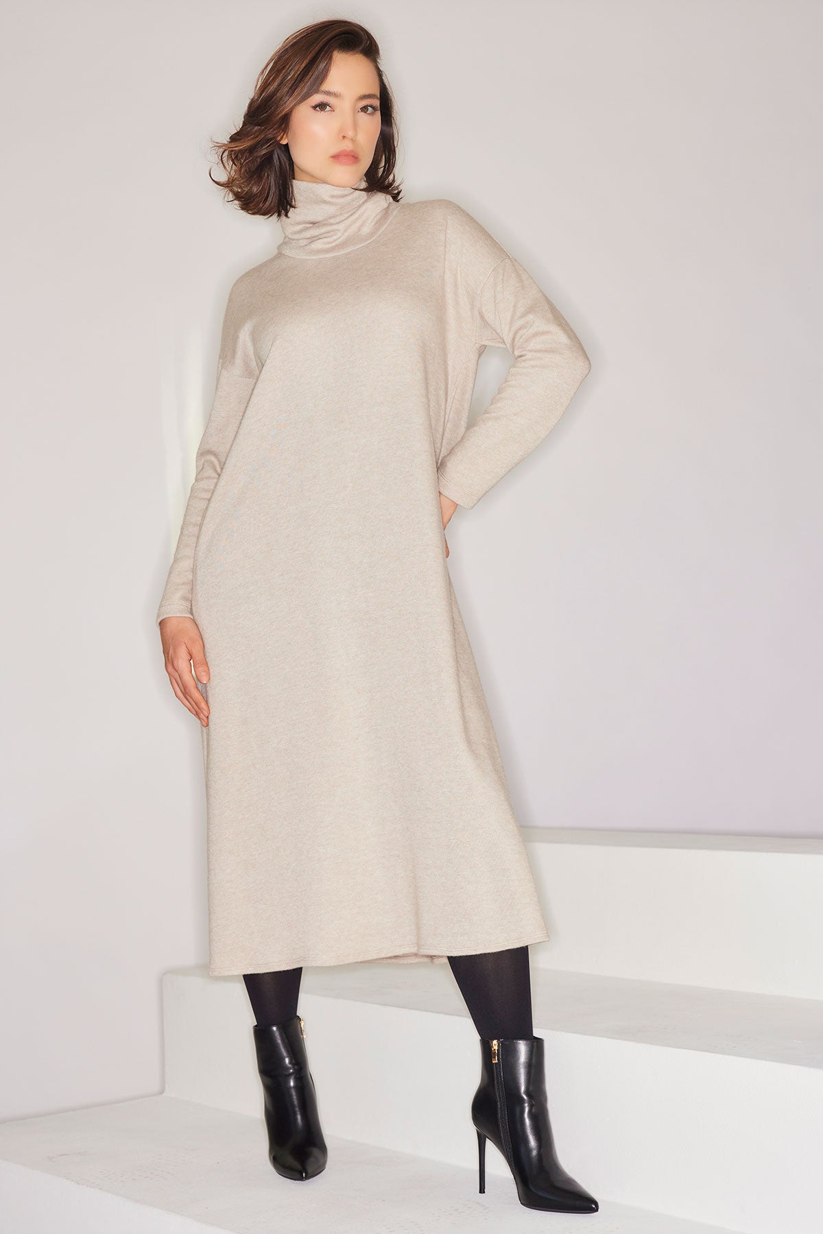 Himalaya Sweater Knit Lounger