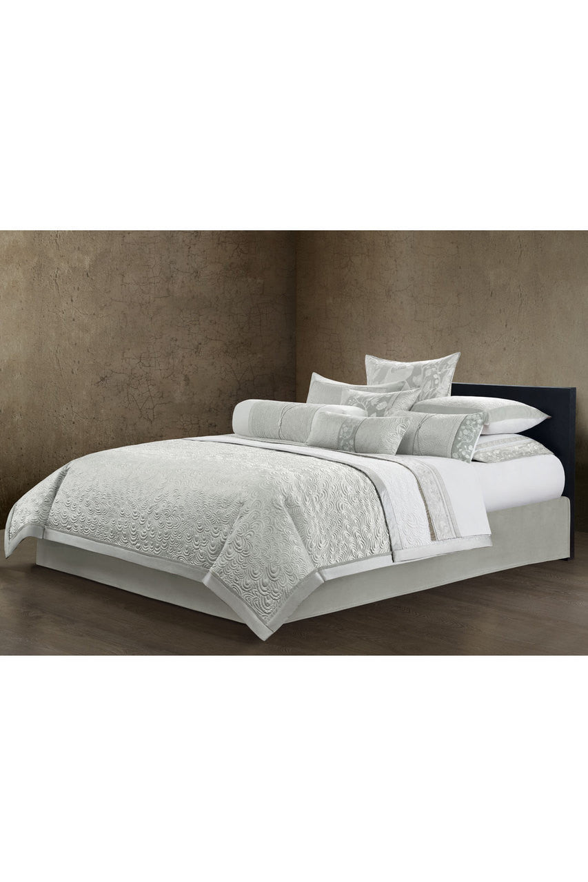 Light Grey/Blanc De Blanc