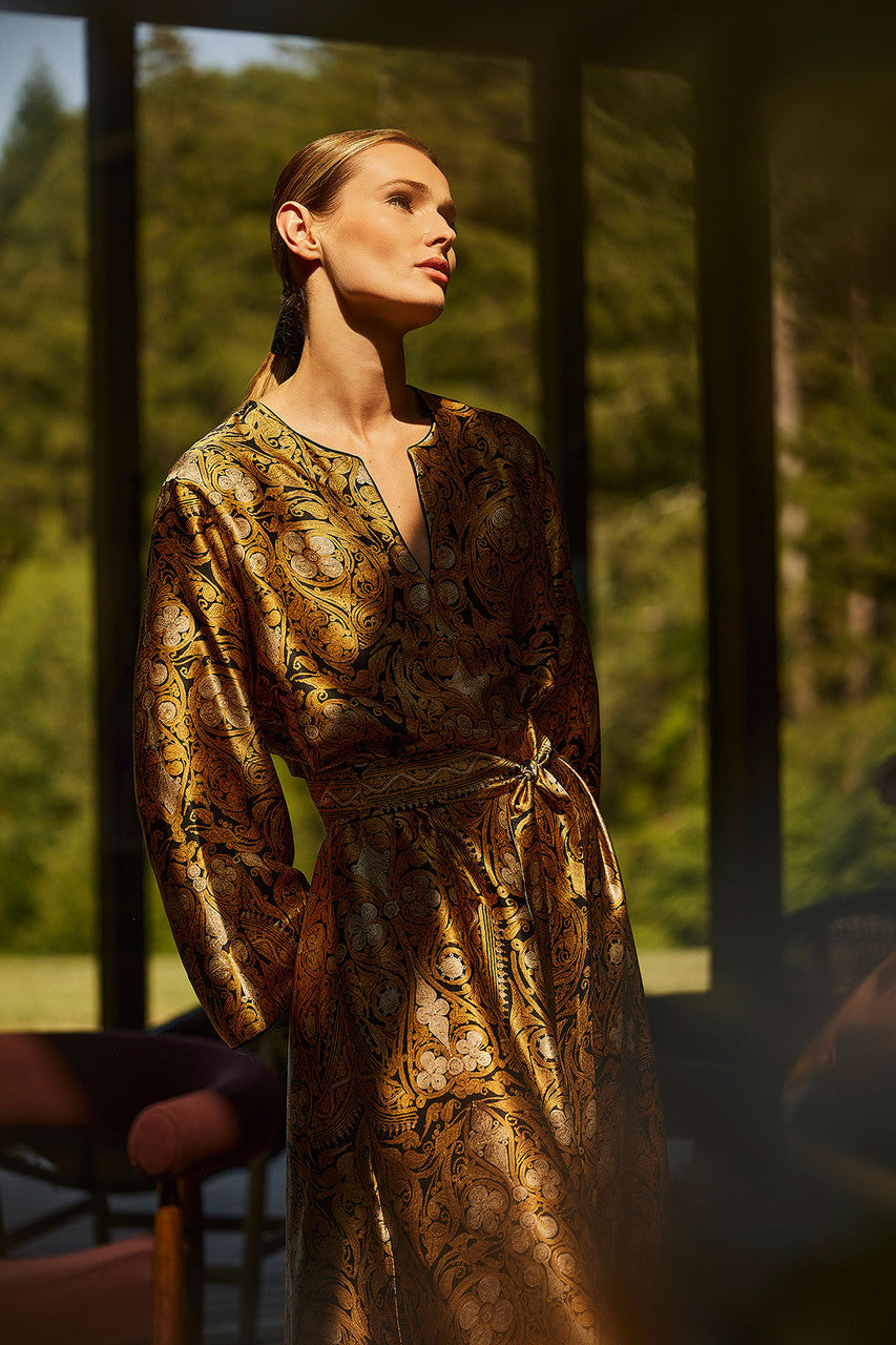 Black/Gold