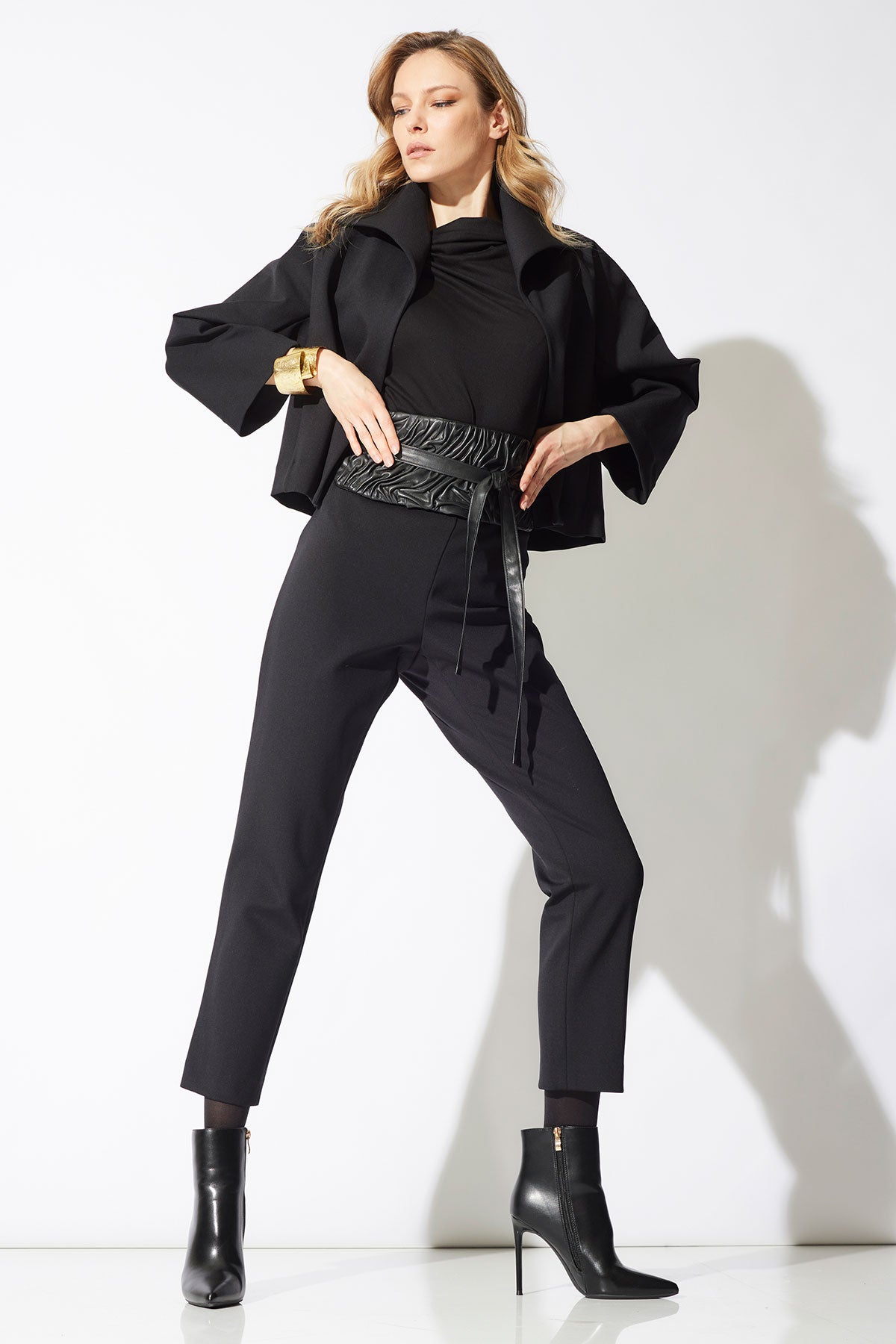 Techno Crepe Side Zip Ankle Pants